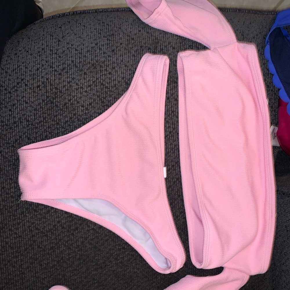 Soft bunk bikini set